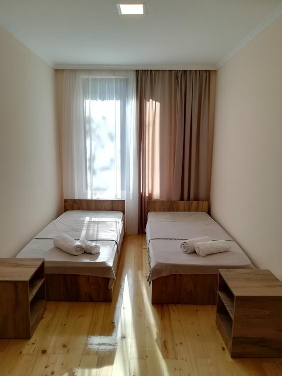Eka'S Guest House Mestia Exterior foto